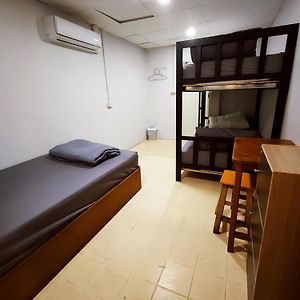 Budget Dreibettzimmer